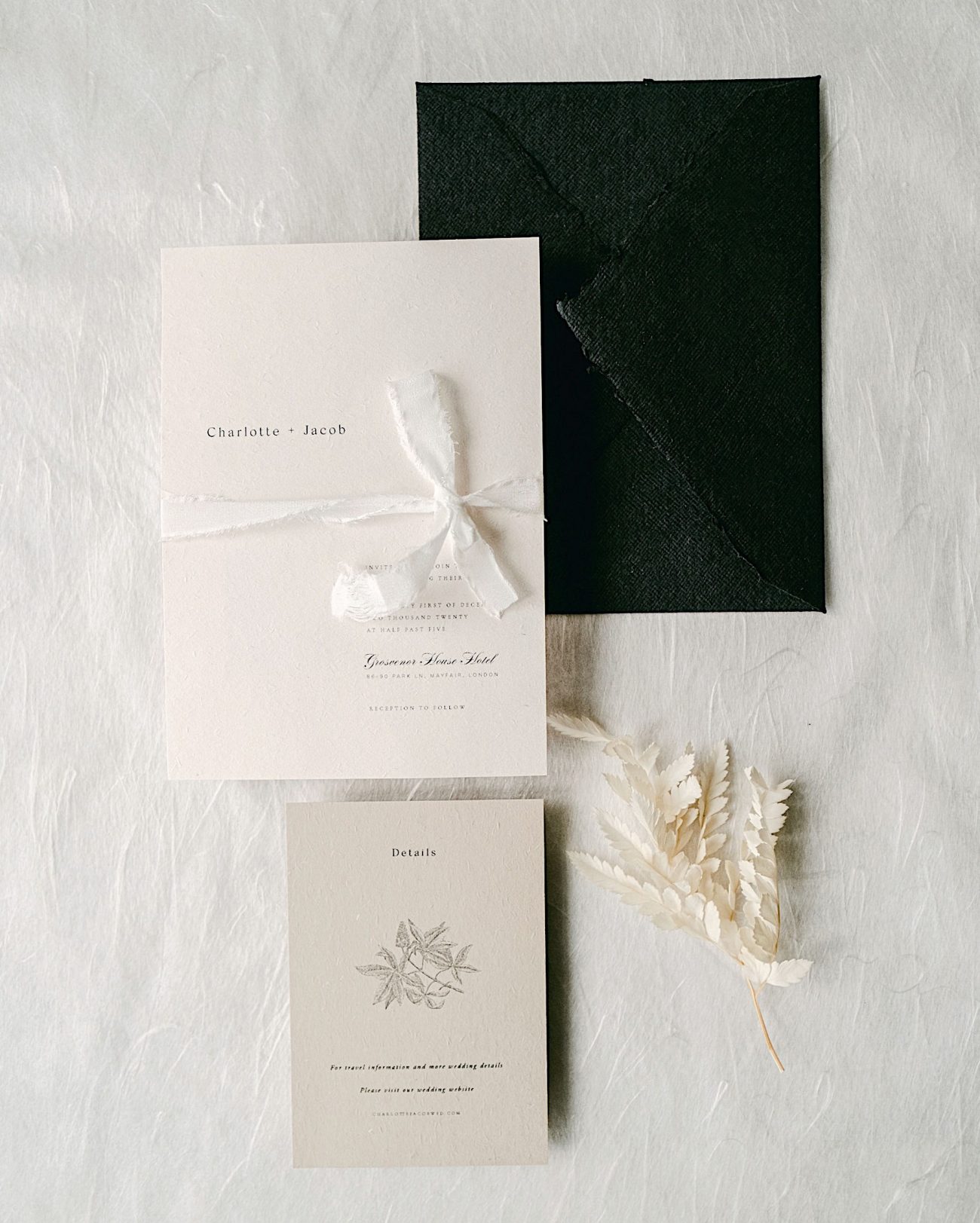 Charlotte - Minimalistic Scandinavian Inspired Wedding invitation
